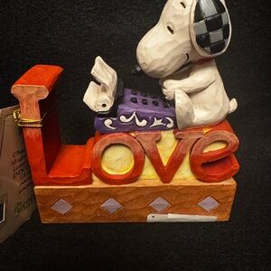 Jim Shore Snoopy Love Figurine